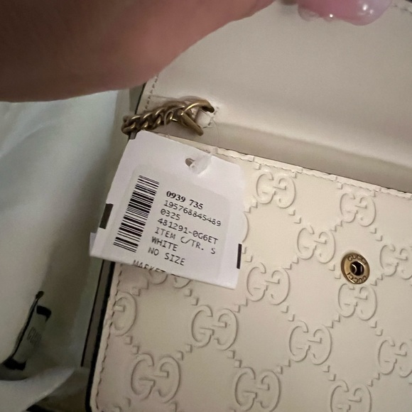 Gucci Guccissima cherry bag - Picture 11 of 14